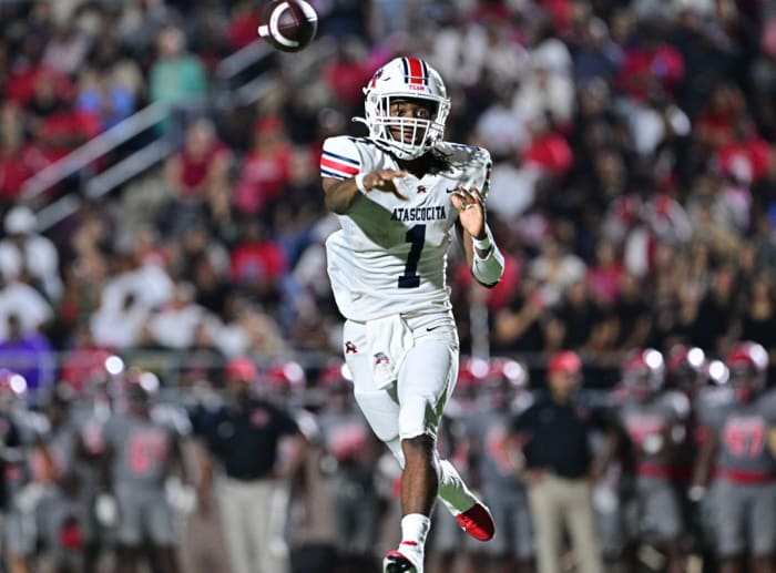 Atascocita quarterback Zion Brown throws a pass against North Shore on Friday, Oct. 27, 2023.